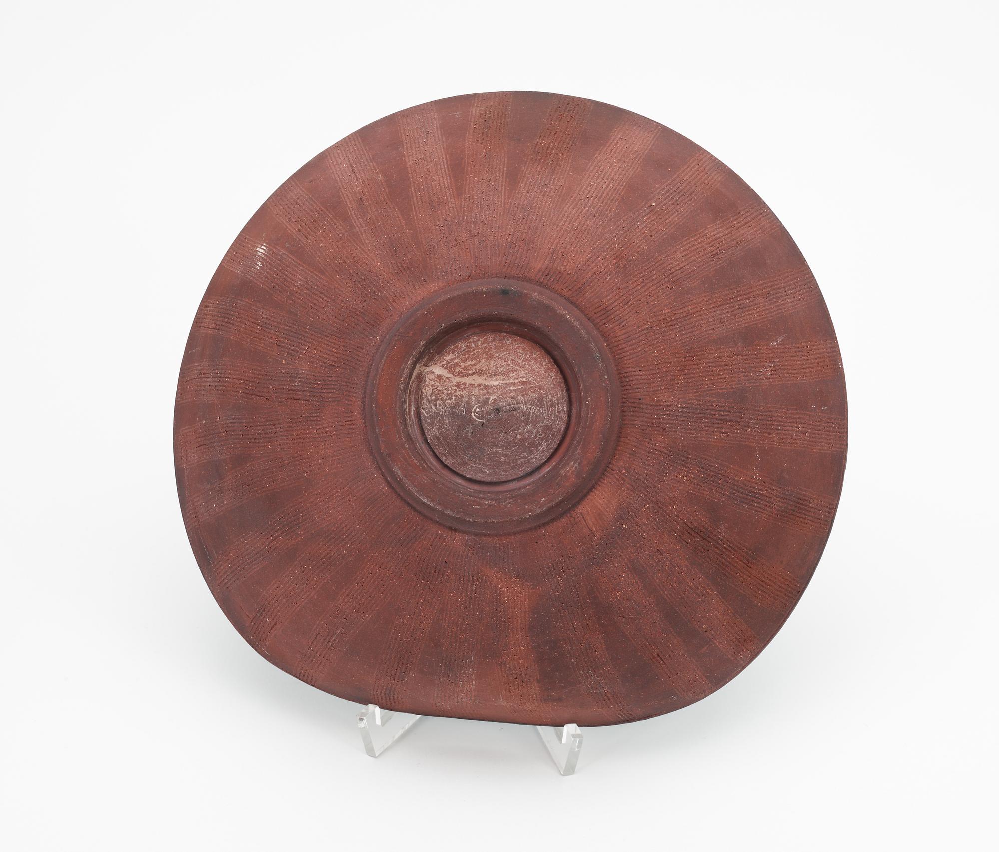 A Wilhelm Kåge 'Farsta' stoneware bowl, Gustavsberg 1936.