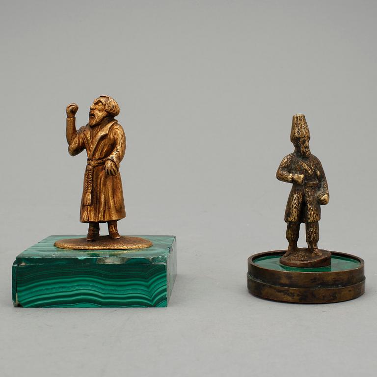 FIGURINER, 2 st, brons, malakit, Ryssland 1800/1900-tal.