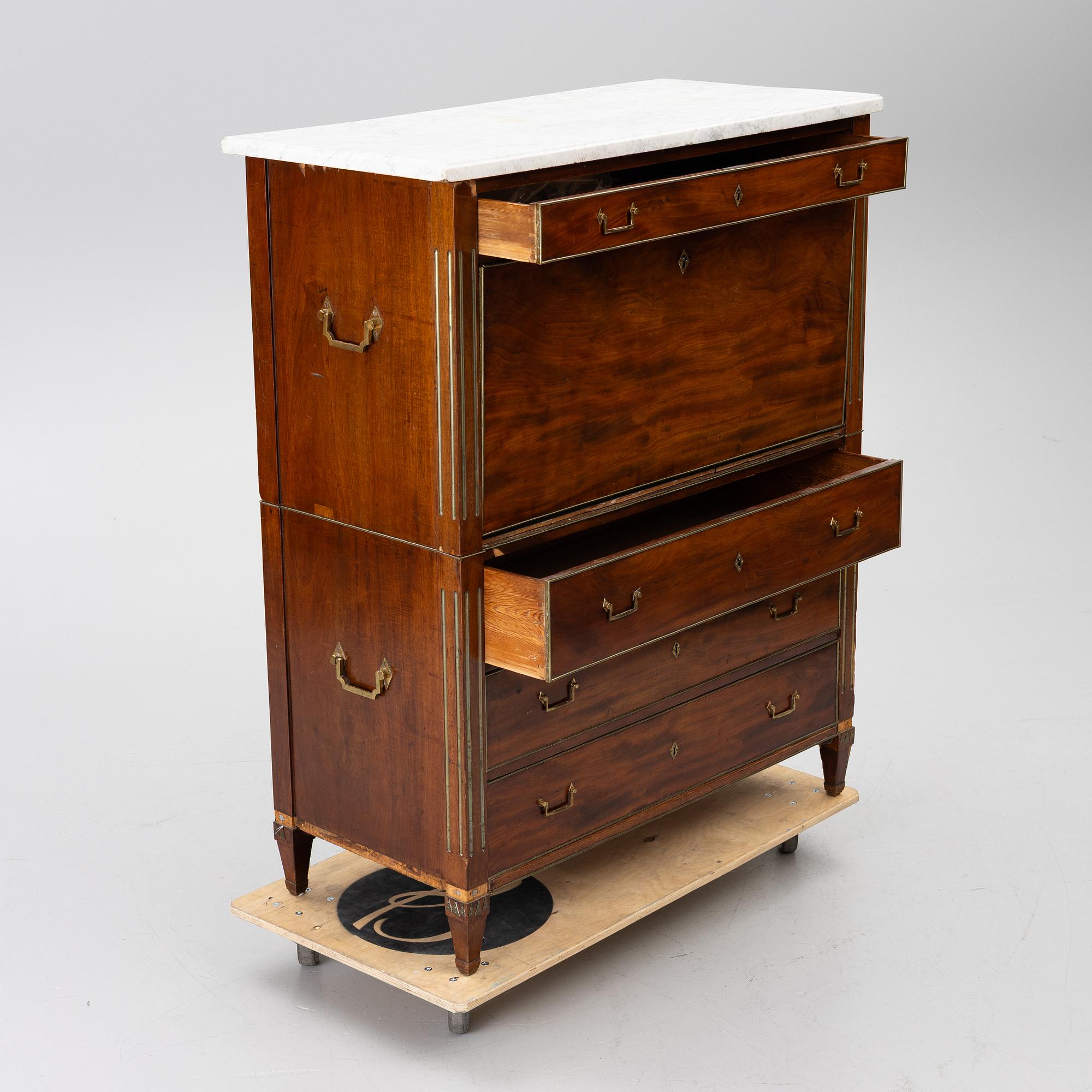 Writing desk, made in Stockholm, circa 1800, Late Gustavian.