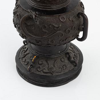 A Japanese bronze vase and censer with cover, Meiji period (1862-1912).