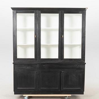 Skåp, 1900-talets början.