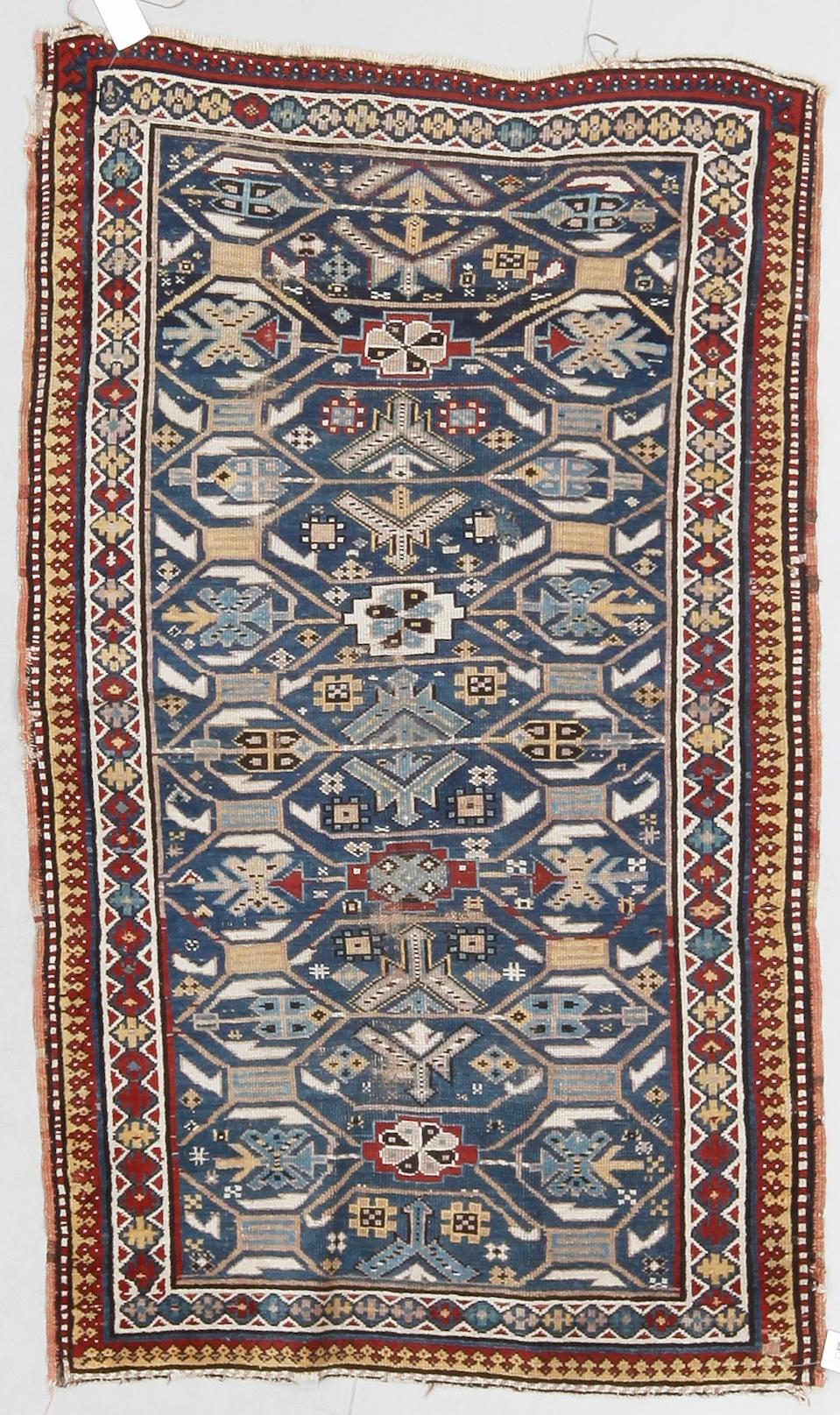 MATTA, kaukasisk, antik/semiantik, ca 165x95.