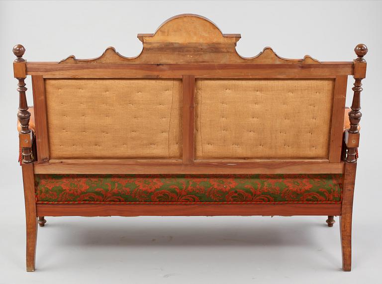SOFFA, nyrenässans, omkring 1870.