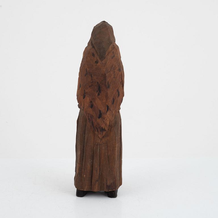 Axel Petersson Döderhultarn, skulptur, stämpelsignerad. Delvis bemålat trä, höjd 27 cm.