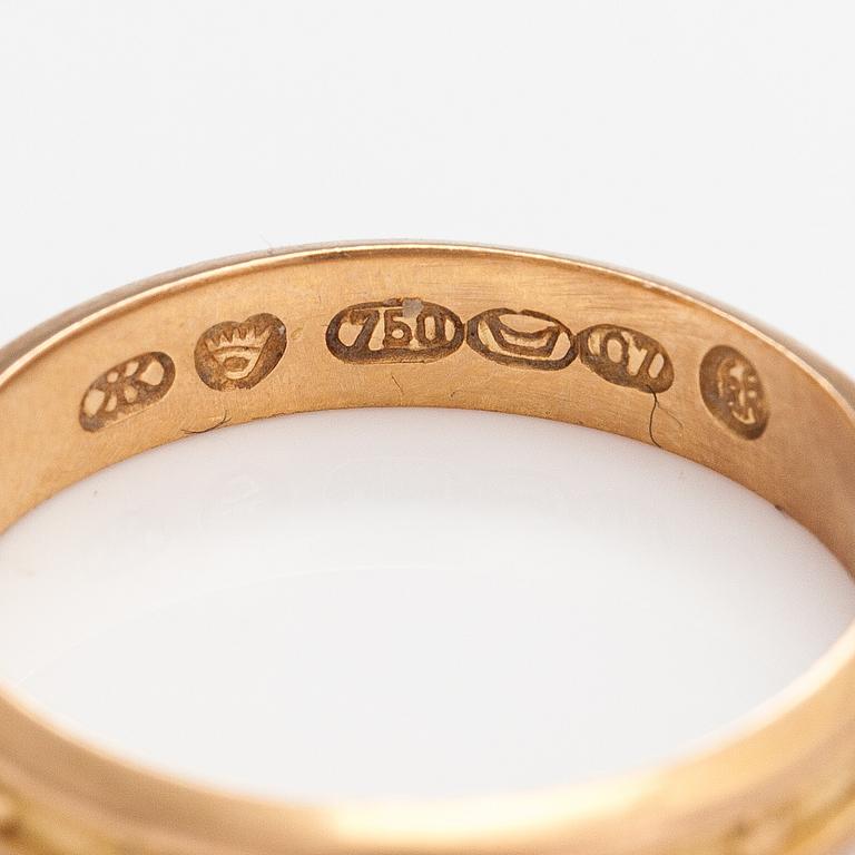 An 18K gold ring "Räisälä ring", model 1271. Kalevala koru, Helsinki 1967.