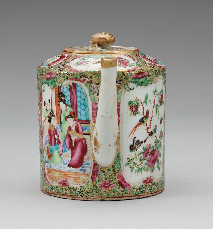 A Canton famille rose tea pot with cover, Qing dynasty, 19th Century.