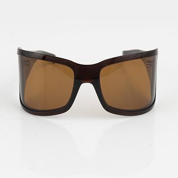 Bottega veneta, a pair of brown sunglasses, 2004.