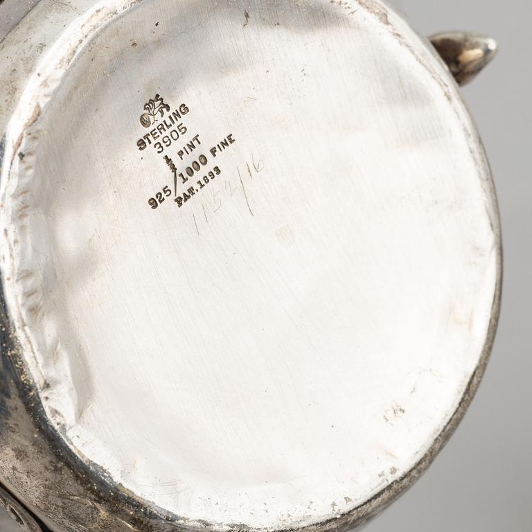 Eight silver pieces, England, Sweden, Germany and Norway, 19th-20th century.