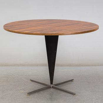 VERNER PANTON, bord, 'Cone Table', Frem Røjle, Danmark.