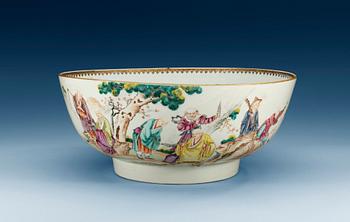 1397. A famille rose punch bowl, Qing dynasty, Qianlong (1736-95).