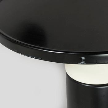 Yrjö Kukkapuro, pöytä, "Saturnus", tilaustyö, Haimi,  1970-luvun loppu.