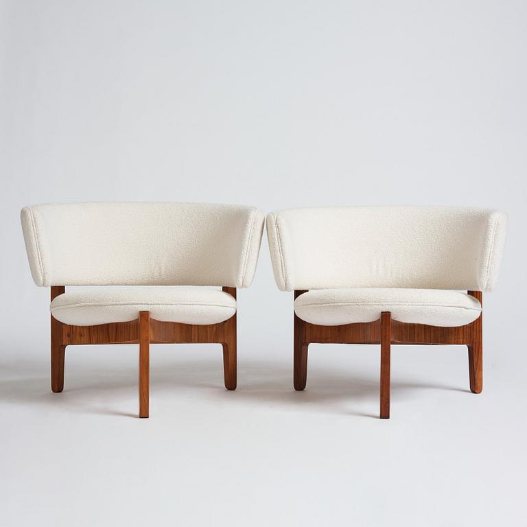 Sven Ellekær, a pair of easy chairs and one ottoman, Chr. Linneberg Møbelfabrik, Denmark, 1960s.