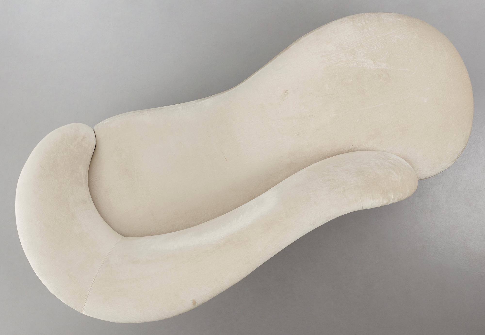 Vladimir Kagan, a "Cloud" sofa/daybed, Weiman, USA, 1980s-90s.
