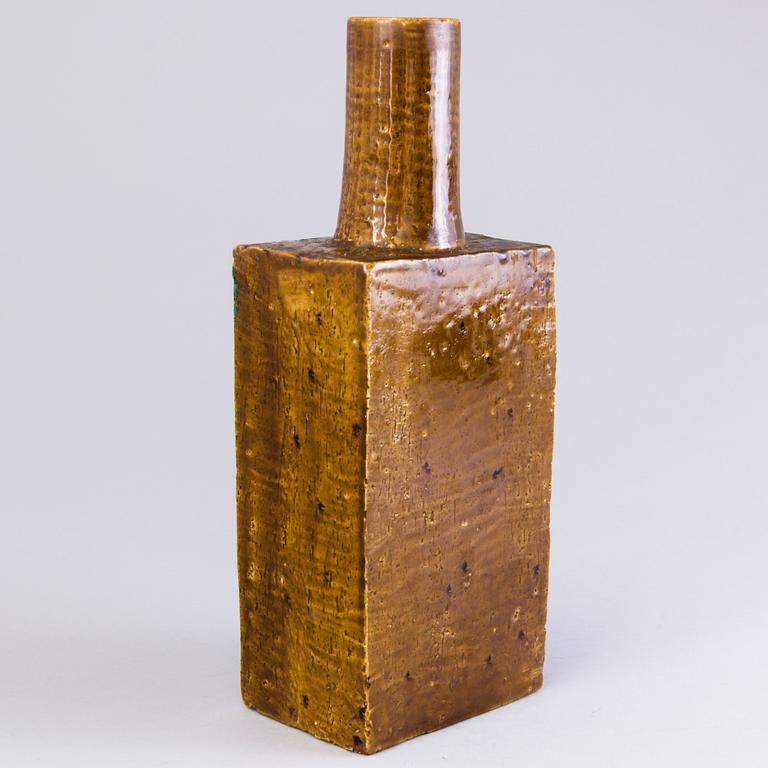 ALDO LONDI, A ceramic art bottle, Bitossi, Italy 1961.