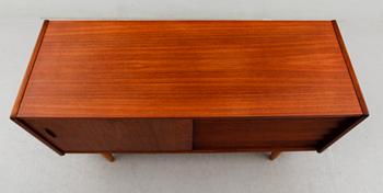 SIDEBOARD, "Trio", Nils Jonsson, Troeds, 1900-talets andra hälft.