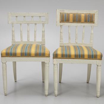 Stolar, 4 st snarlika, gustaviansk stil, 1800-tal.