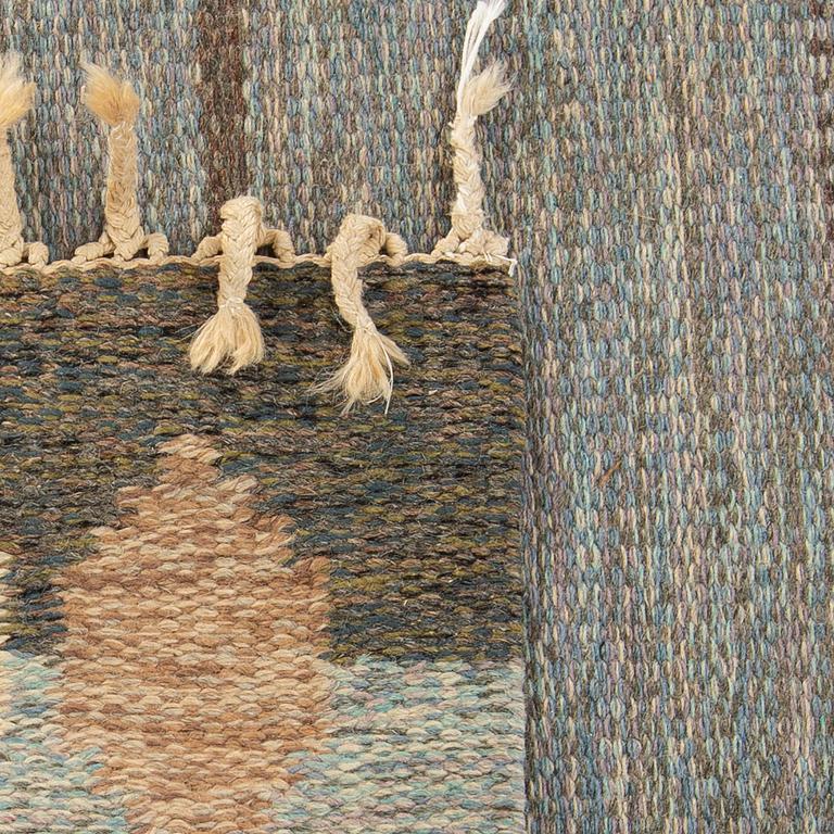 INGEGERD SILOW,a flatweave carpet ca 242 x 159 cm.