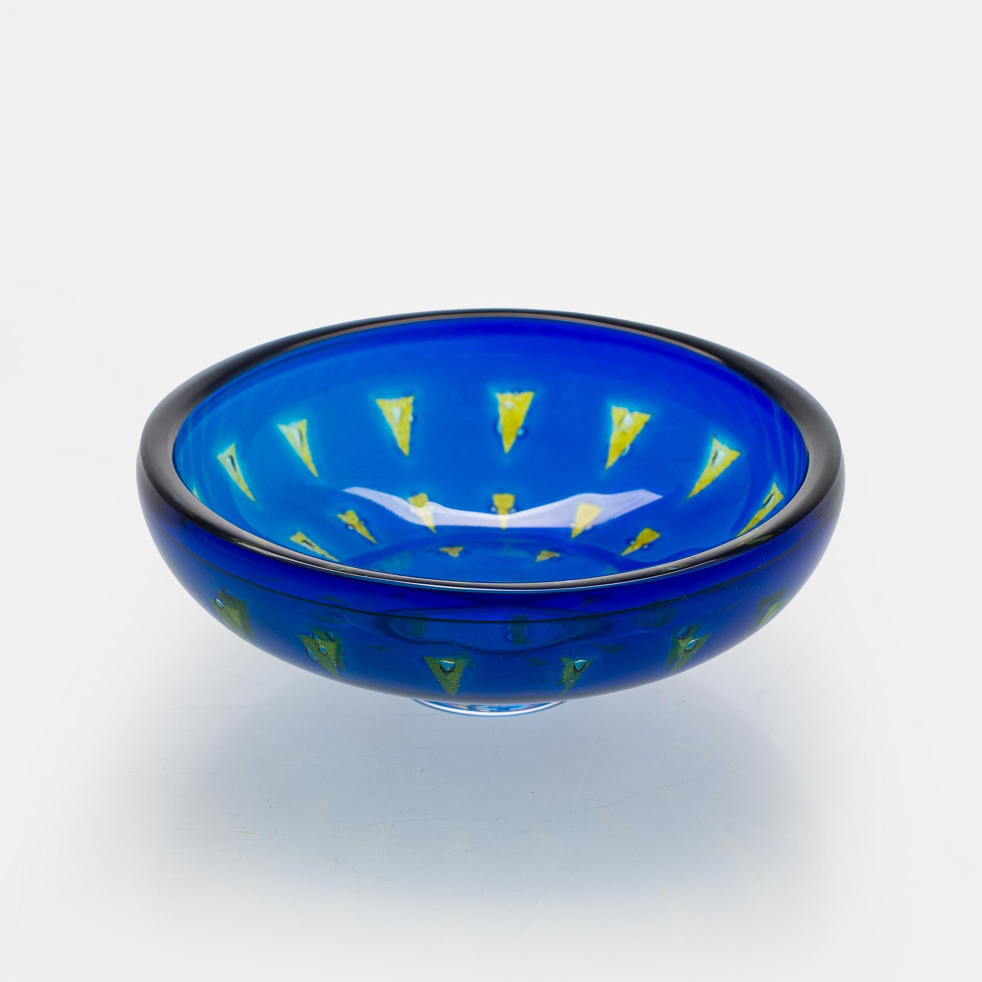 Sven Palmqvist, a 'Ravenna' glass bowl, Orrefors.