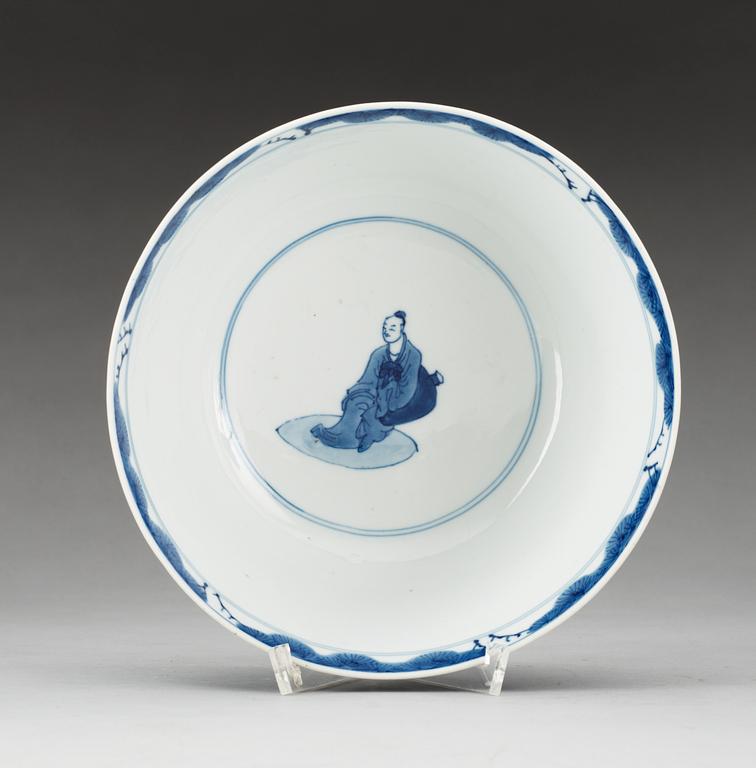 A blue and white bowl, Qing dynasty, with six character Ming mark.
