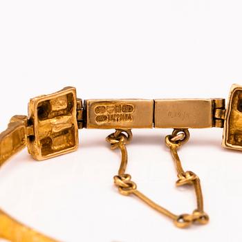 BJÖRN WECKSTRÖM, BRACELET, 'Timanttietapit', 8/8 cut diamonds, 18K gold. Lapponia 1978.