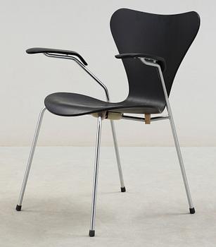 KARMSTOL, "Sjuan", Arne Jacobsen, Fritz Hansen, 1994.