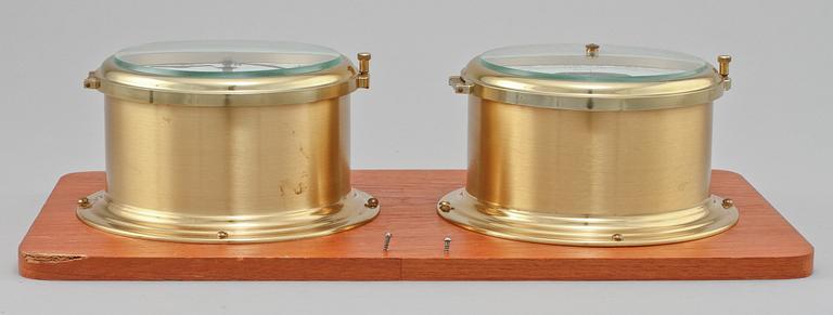 VÄGGUR SAMT BAROMETER, Schatz, 1900-talets andra hälft.