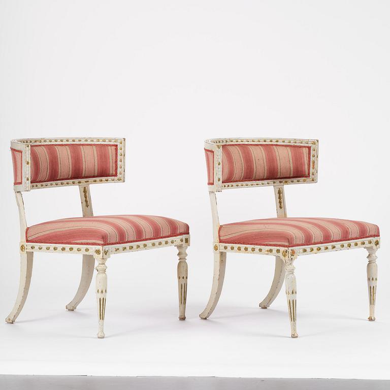 A pair of late Gustavian Klismos chairs by E- Ståhl (master in Stockholm 1794-1820).