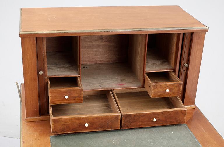 SKRIVBORD, sengustaviansk stil, tidigt 1900-tal.