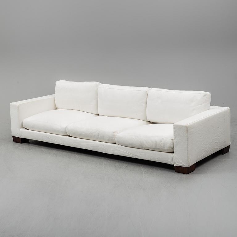 A 'Status 02' sofa by Antonio Citterio for Flexform.