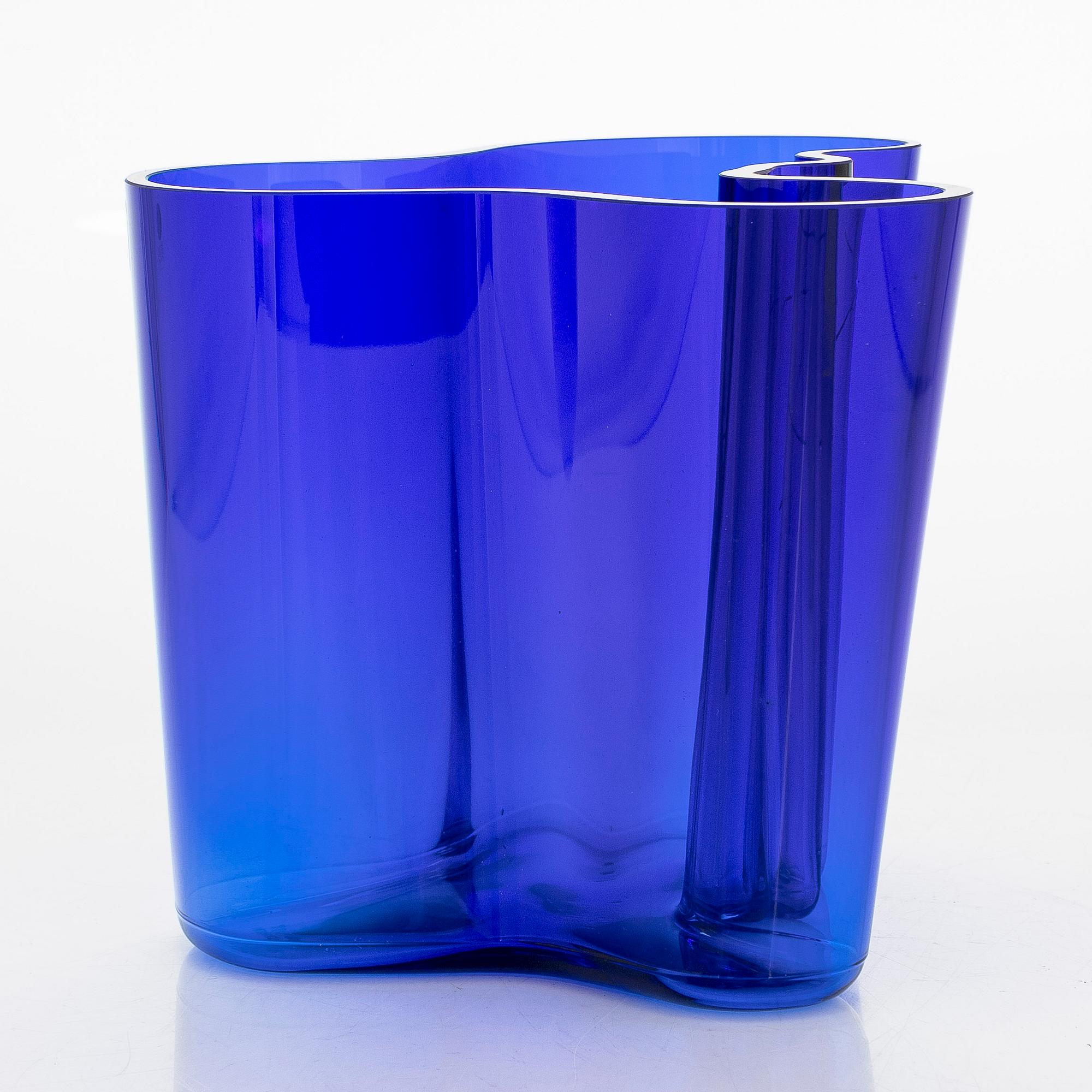 Alvar Aalto, vas 3030, signerad Alvar Aalto 2593/1998, Iittala.