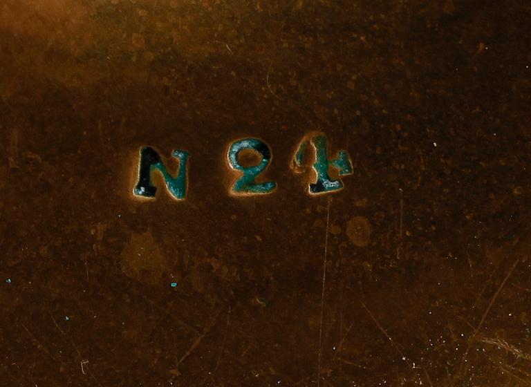 LJUSSTAKAR, 2 st, mässing, en märkt N24, 1700-tal.