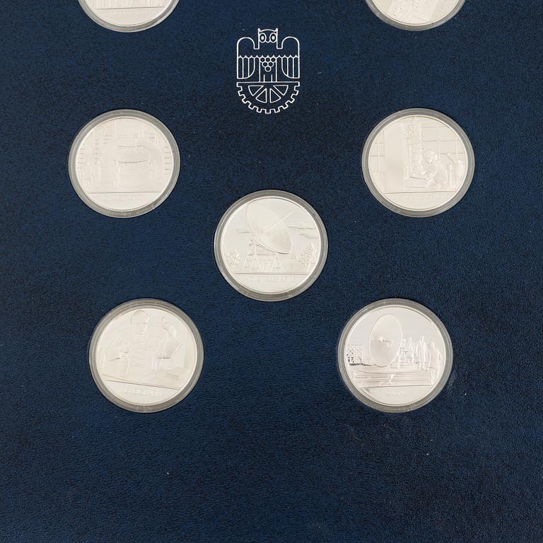 Sterling Silver Coin Collection, 'Mänsklighetens 100 största uppfinningar' (The 100 Greatest Inventions of Mankind).