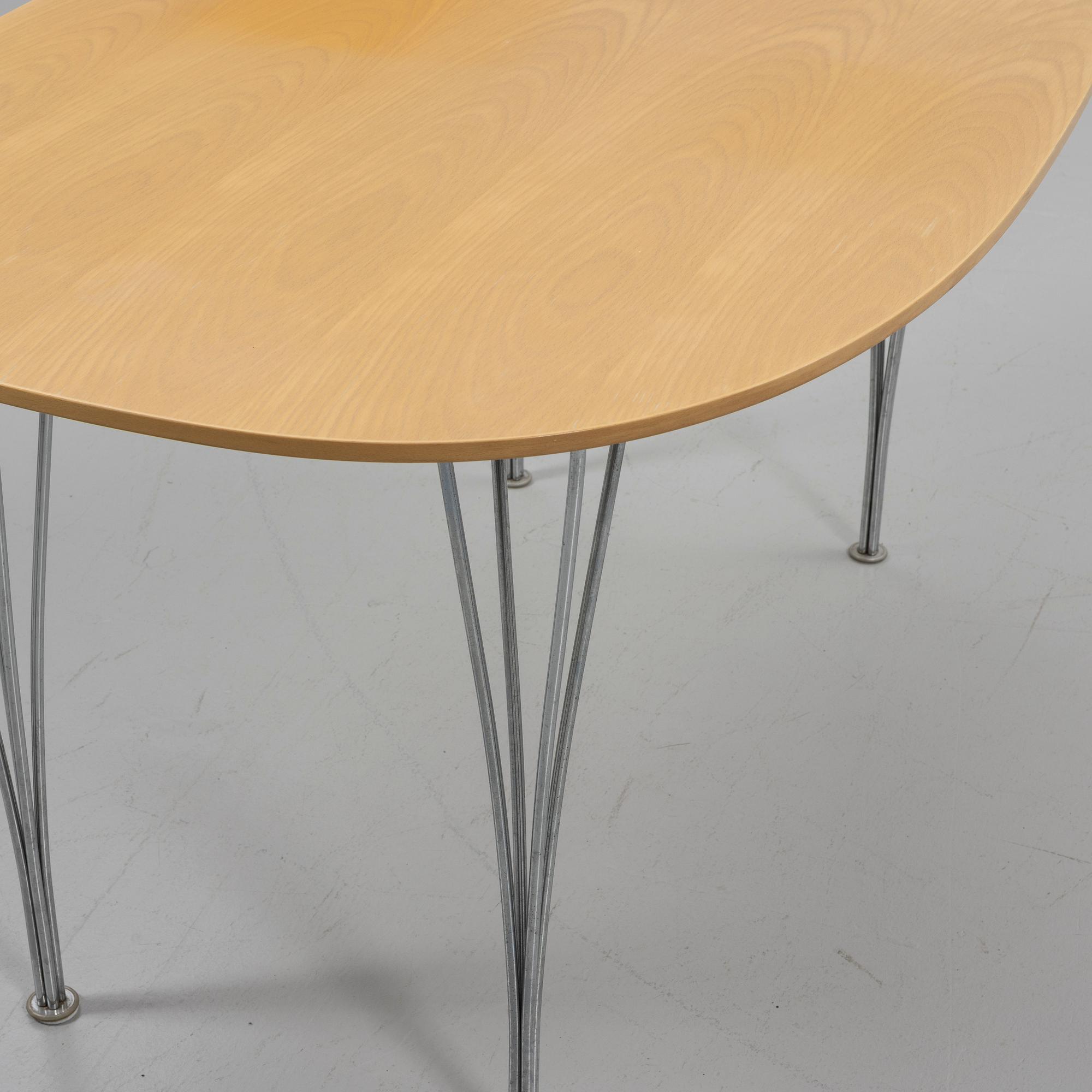 Bruno Mathsson & Piet Hein, bord, "Superelips", Fritz Hansen, Danmark, 1990.
