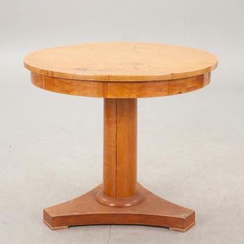BORD. Karl Johan, 1800-talets första hälft.