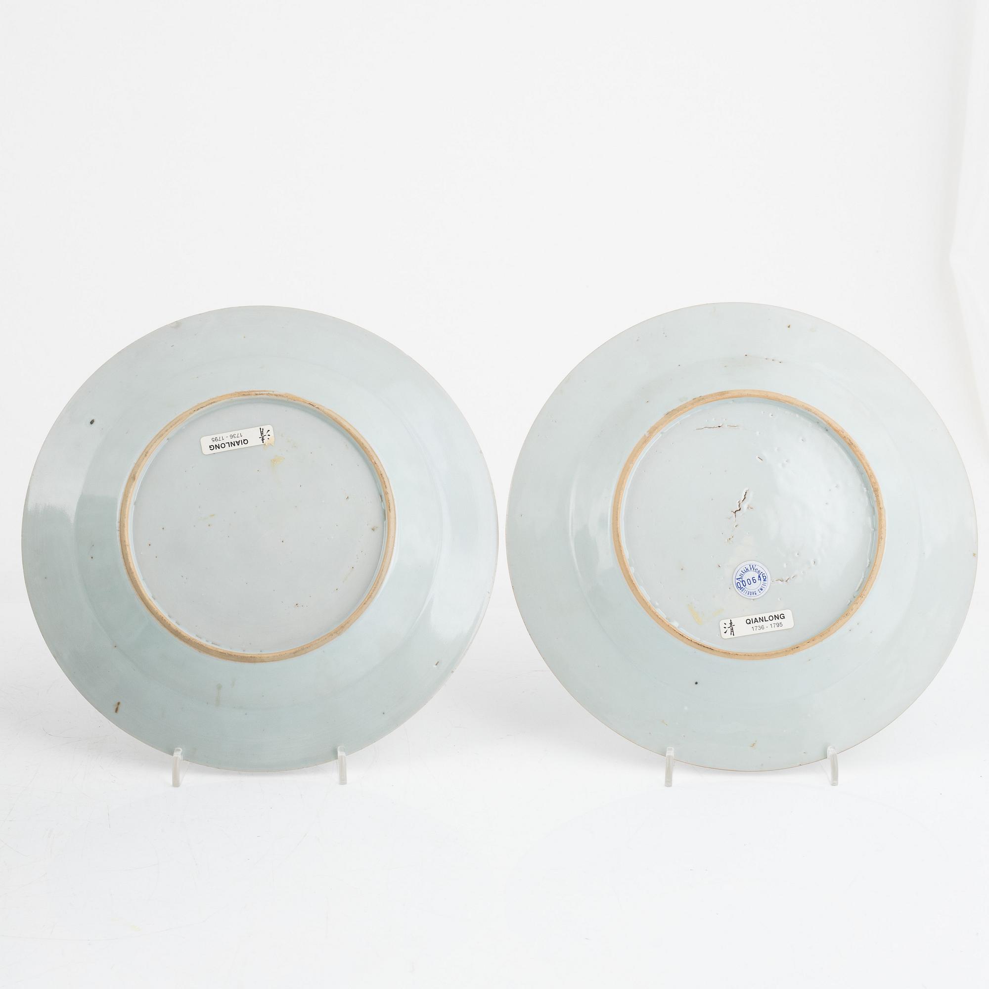 13 pieces of Canton and export porcelain, China, 18th-19th century.