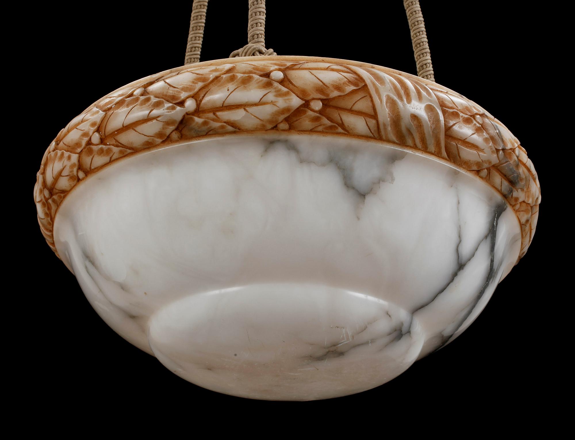 TAKLAMPA, alabaster, 1900-talets första hälft.