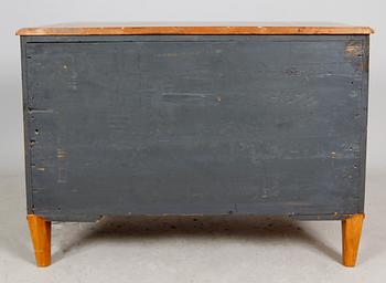 BYRÅ, sengustaviansk, 1700-/1800-tal.