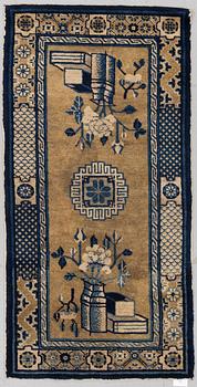 A RUG, semiantik Baotou, Kina, ca 133 x 68 cm.