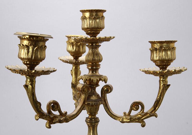 KANDELABRAR, ett par, 1800-talets andra hälft.