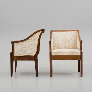 FÅTÖLJER, ett par, 1900-talets första hälft.