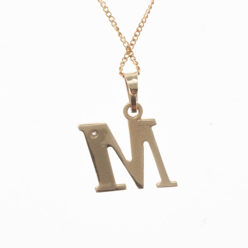 HÄNGSMYCKE, 14K guld, 1 diamant, vikt 2,6 g.