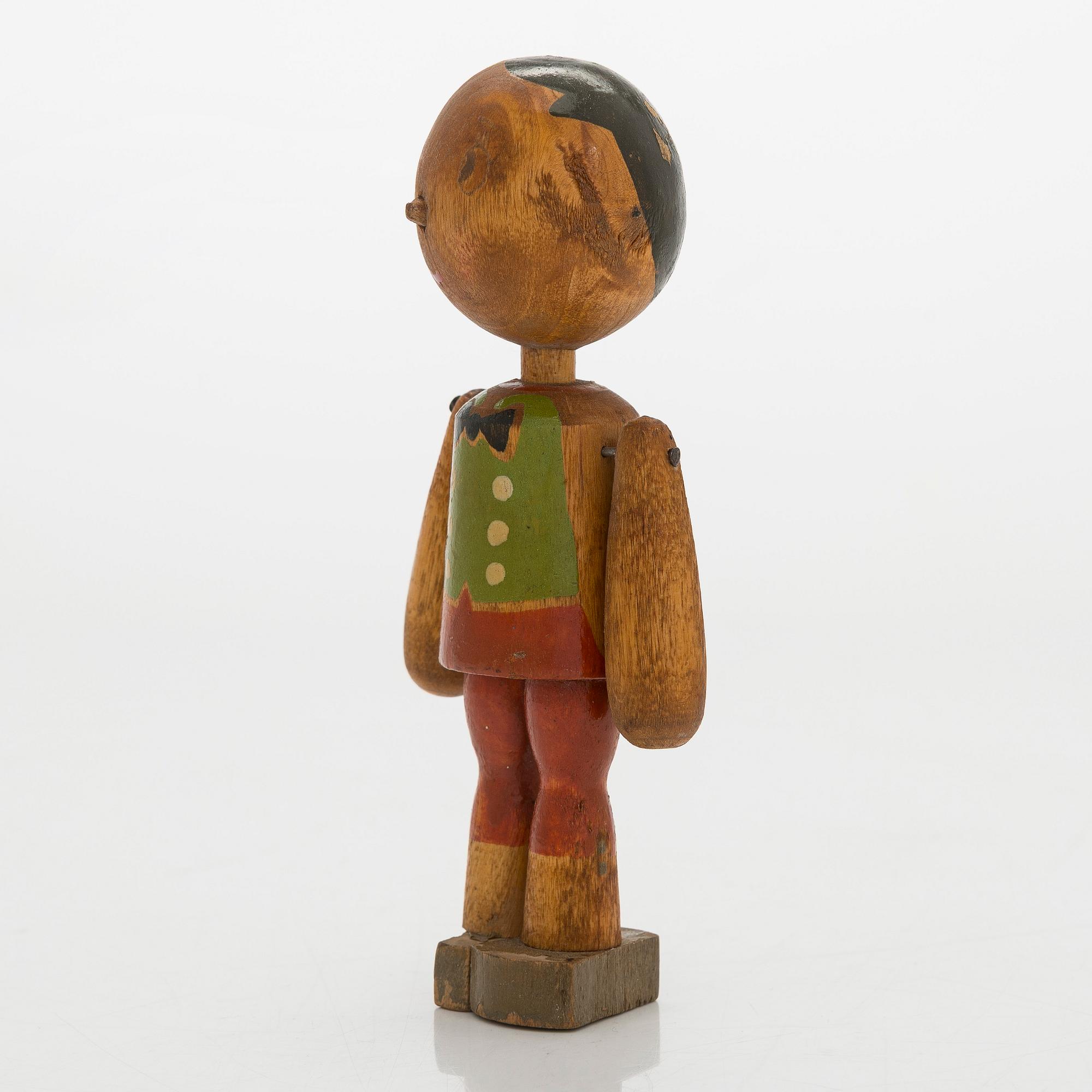 Kaj Franck, a 1940s wooden doll, "Toto".