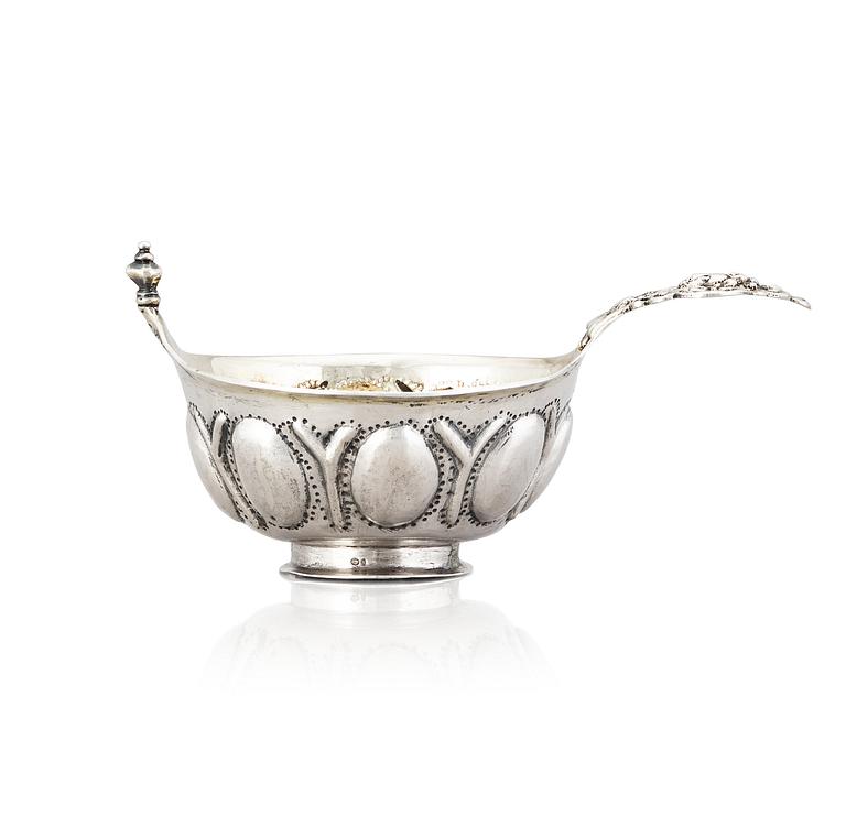 Kåsa, silver, möjligen Ferdinand Sehl d.ä. (1688-1731), Stockholm. Barock.