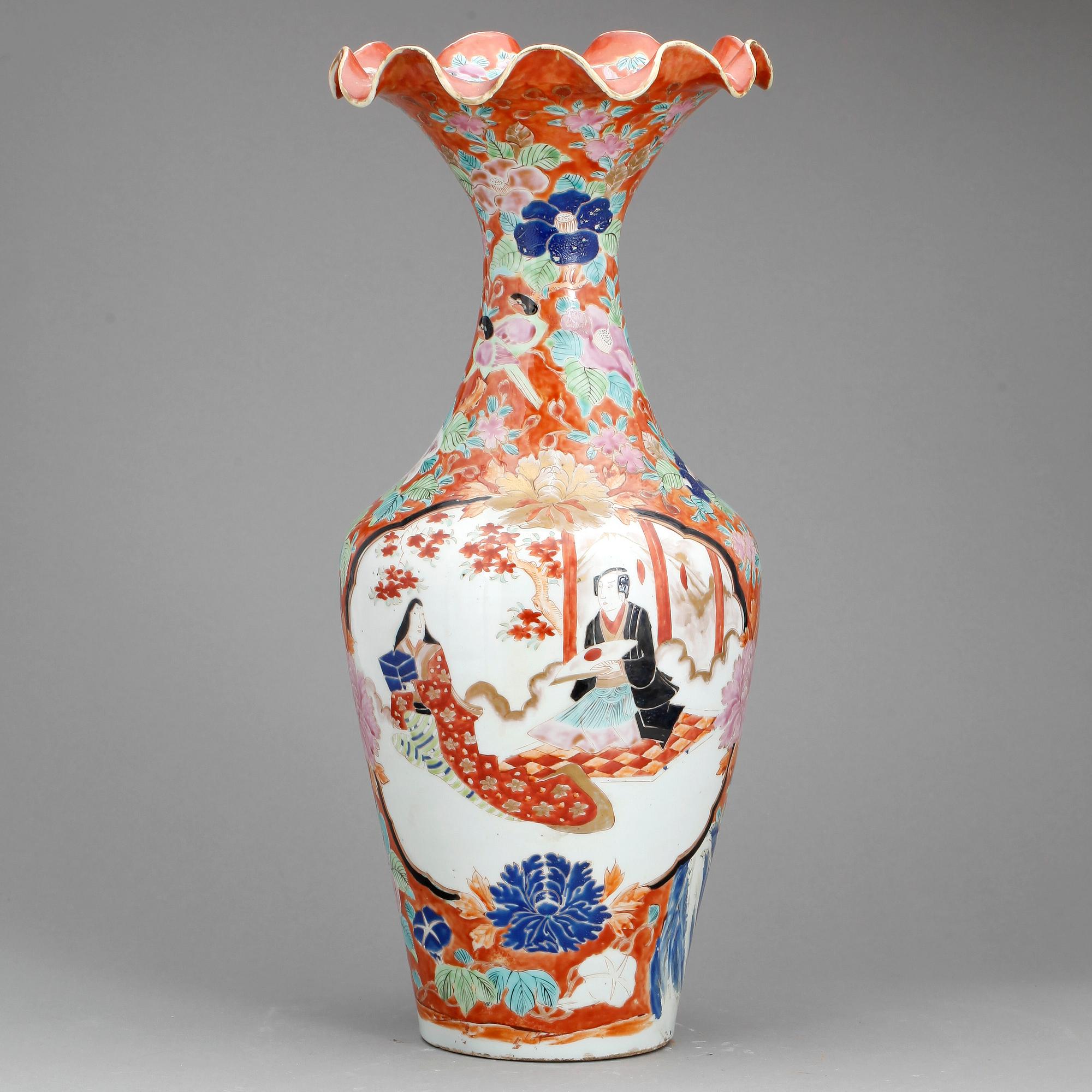 VAS, porslin, Kina, 1800-tal.