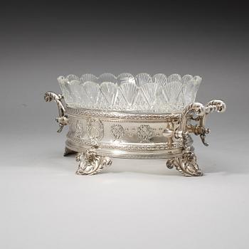 A Swedish Royal 19th century silver jardiniere, C.G. Hallberg, Stockholm 1897.