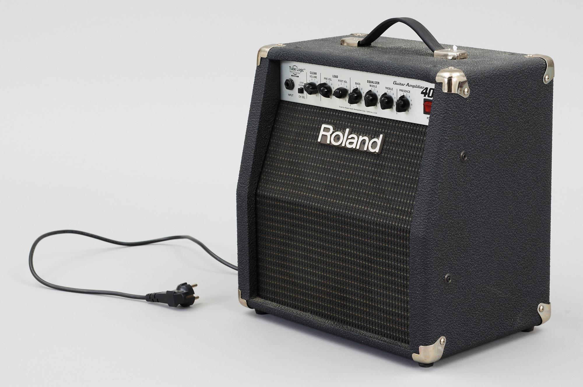GITARRFÖRSTÄRKARE, Roland 405, Kina, 1900/2000-tal.