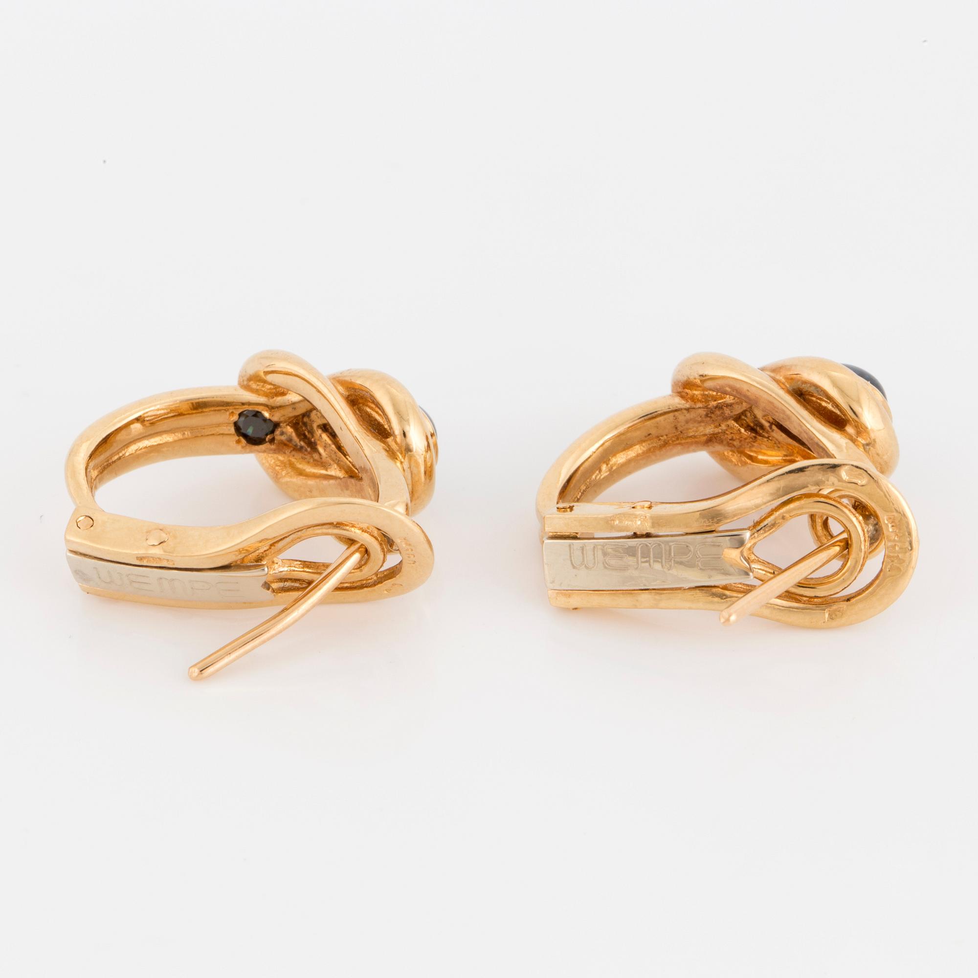 WEMPE, Earrings with sapphires.