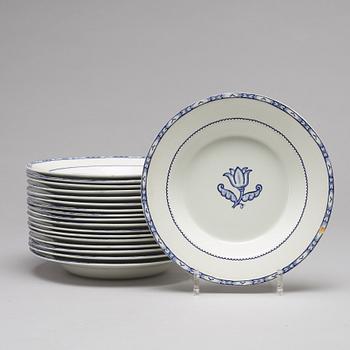 WILHELM KÅGE, a part dinner 'Holland' creamware service, for Rörstrand (30 pieces).