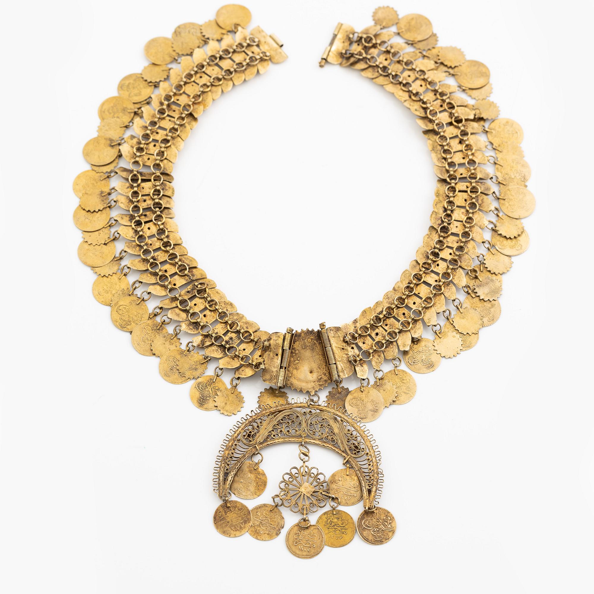 An Ottoman gold Necklace Turkey, 19th century.