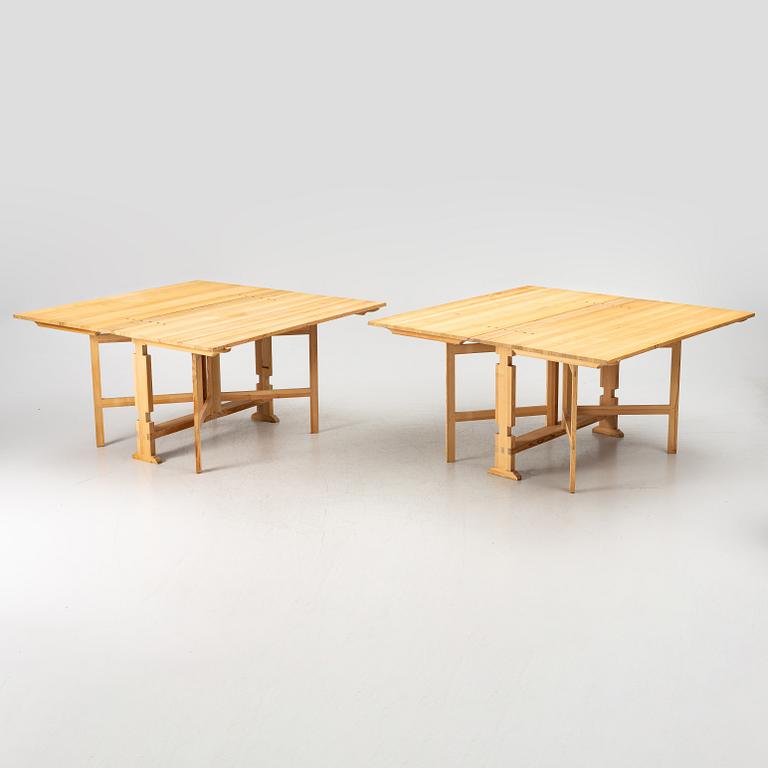Slagbord, ett par efter 1700-tals modell, tillverkade omkring 1960-70.